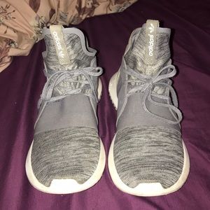 Adidas Tubular Grey